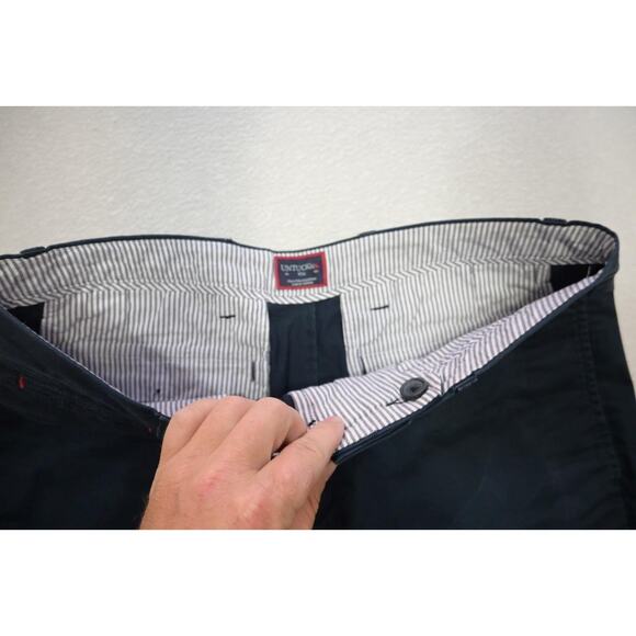 Untuckit Khaki Chino Shorts Stretch Navy Flat St. Vincent 9" INS Mens Size 34 - Picture 2 of 6